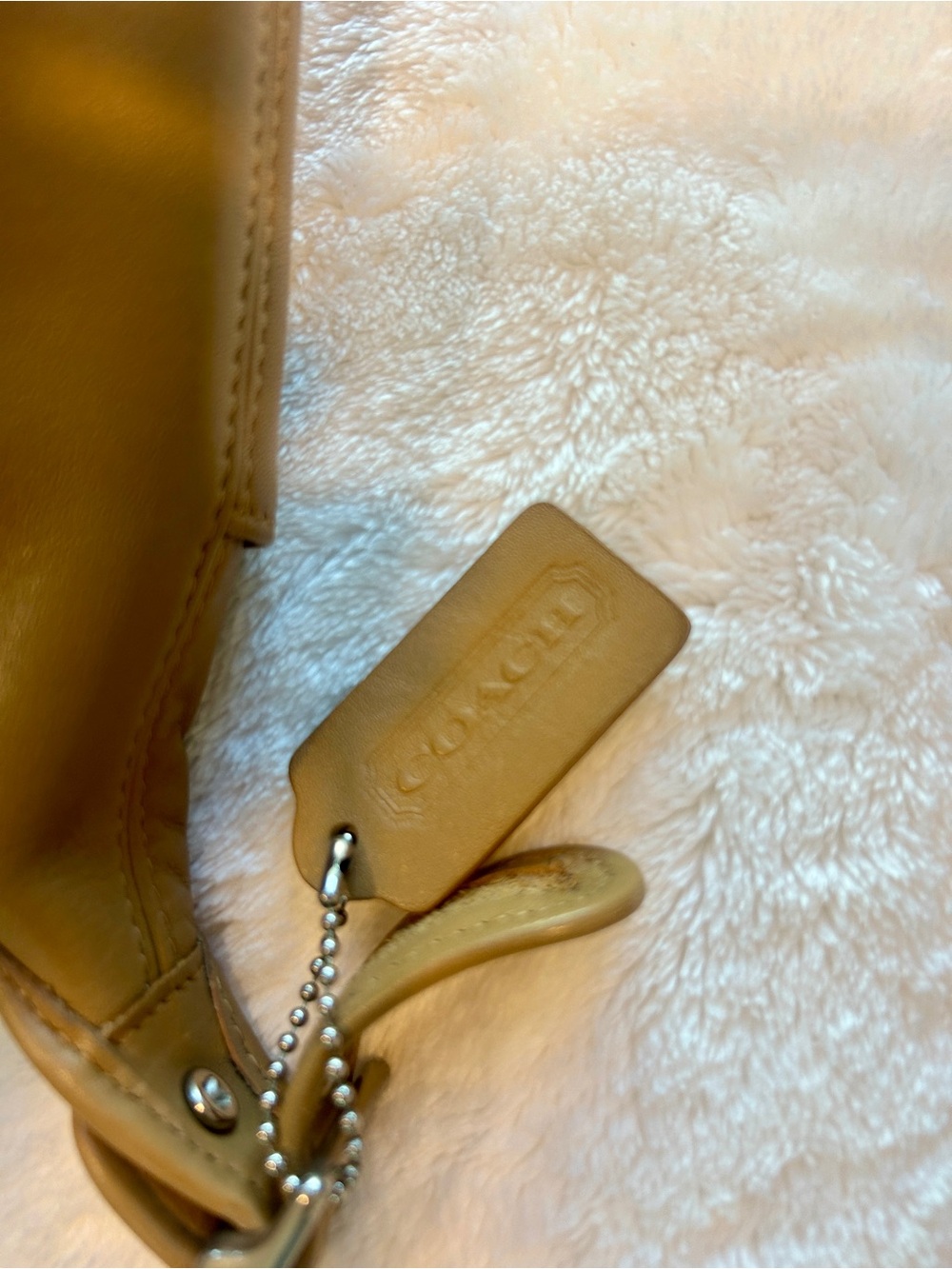 Vintage 2003 Coach - Picture 6 of 6